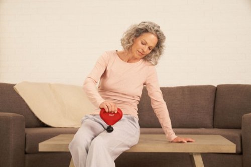 Therabody Theragun mini Handheld Percussive Massage Device (Latest Model) with Travel Case - Red WHERE TO BUY