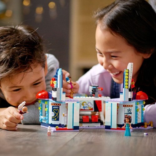 LEGO Friends Heartlake City Movie Theater 41448 GLOBAL SHIPPING