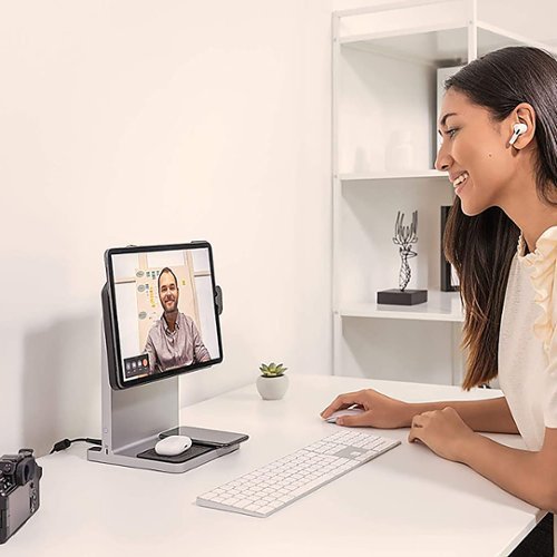 Kensington - StudioDock USB-C HDMI for iPad 2018 3rd Gen 2020 4th Gen Apple iPad Pro Tablet iPad Pro 12.9 - Docking Station - Silver-Alt_View_Standard_14 