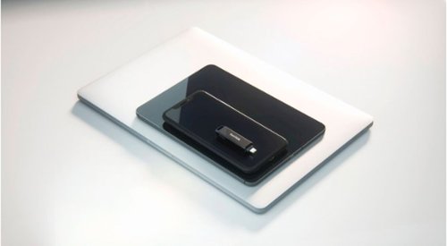 SanDisk 256GB iXpand Phone Drive Luxe for iPhone Lightning and Type-C Devices - Black BUY IN MIDDLE EAST