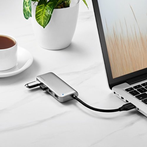Insignia™ 4-Port USB 3.0 Hub - Gray BUY ONLINE