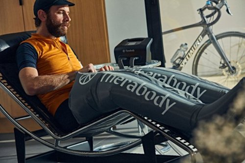 Therabody RecoveryAir PRO Pneumatic Compression System - Medium Set - Grey BUY IN EUROPE