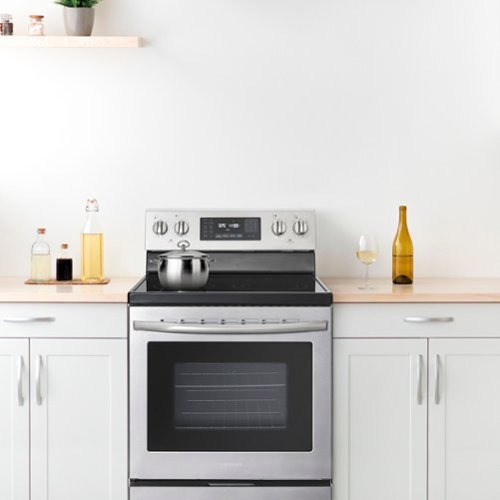Insignia™ - 4.8 Cu. Ft. Freestanding Electric Convection Range with Steam Cleaning - Stainless Steel-Alt_View_Standard_18 