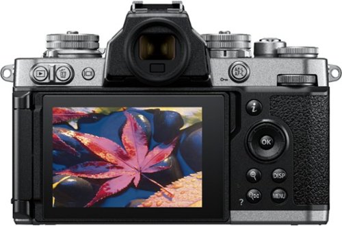 Nikon Z fc 4K Video Mirrorless Camera w/ NIKKOR Z DX 16-50mm f/3.5-6.3 VR - Black/Silver BUY IN EUROPE