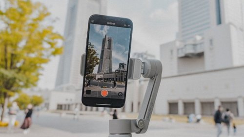 Zhiyun Smooth Q-3 Compact Folding 3-Axis Gimbal Stabilizer Kit for phones with Wrist Strap, Case with detachable tri-pod stand - Gray BUY IN UK