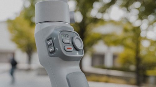 Zhiyun Smooth Q-3 Compact Folding 3-Axis Gimbal Stabilizer Kit for phones with Wrist Strap, Case with detachable tri-pod stand - Gray BUY IN GERMANY