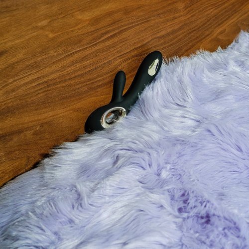 Lelo - SORAYA WAVE - Dual Vibrating Rabbit Massager - Black-Alt_View_Standard_15 