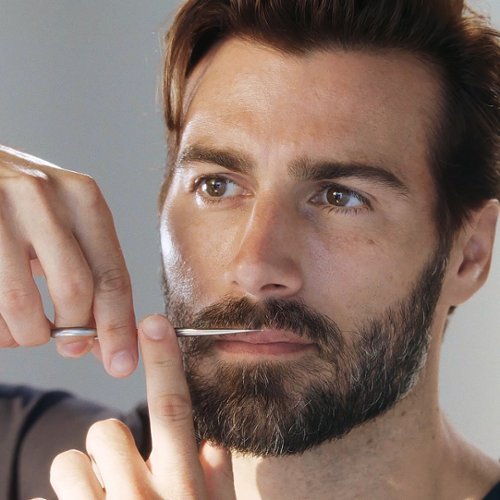 Tweezerman Moustache Scissors & Comb - Stainless/Black WORLDWIDE DELIVERY