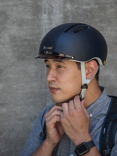 Thousand Chapter Bike Helmet with MIPS - Medium - Navy BUY IN MIDDLE EAST