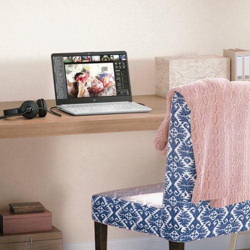 HP 14 Laptop - Intel Celeron - 4GB Memory - 64GB eMMC - Snowflake White BUY IN EUROPE