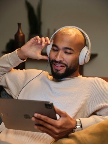 Beats Studio Pro - Wireless Noise Cancelling Over-the-Ear Headphones - Sandstone BUY IN UAE