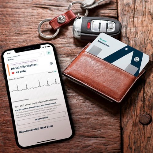 AliveCor KardiaMobile Card Personal EKG - White BUY IN EUROPE