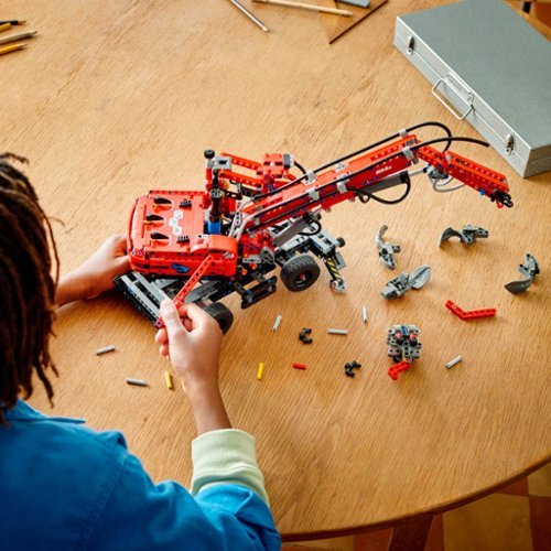 LEGO Technic Material Handler 42144 GLOBAL SHIPPING