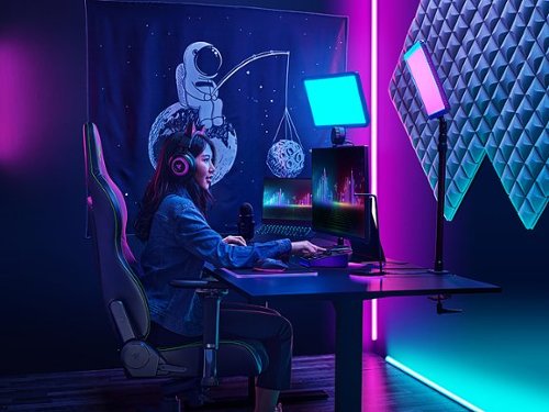 Razer Key Light for Streaming with Chroma RGB Lighting - Black BUY IN AUSTRALIA