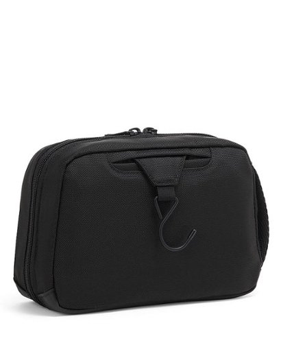 TUMI Response Travel Kit - Black WORLDWIDE DELIVERY
