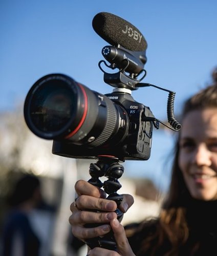JOBY Wavo PRO Shotgun Microphone Vlogging Kit BUY IN MIDDLE EAST