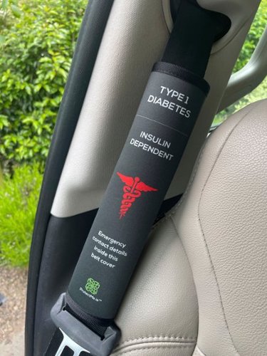 Protect Me Seatbelt Cover - Individual with Type 1 Diabetes - Black GLOBAL SHIPPING