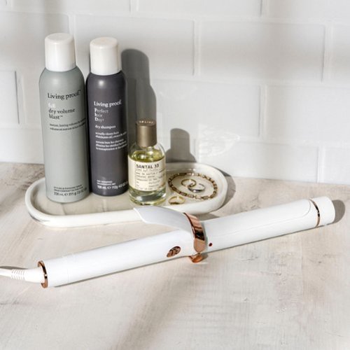 T3 SinglePass Curl 1.25 Ceramic Long Barrel Curling and Wave Iron - White & Rose Gold BUY IN SAUDI ARABIA