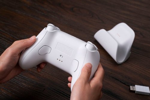 8BitDo Ultimate 2.4G Controller for Windows PCs with Dock - White BUY IN EUROPE