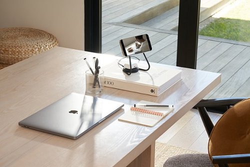 Courant Essentials MAG:2 12.5W Wireless Charger for iPhone and Android - Charcoal BUY ONLINE