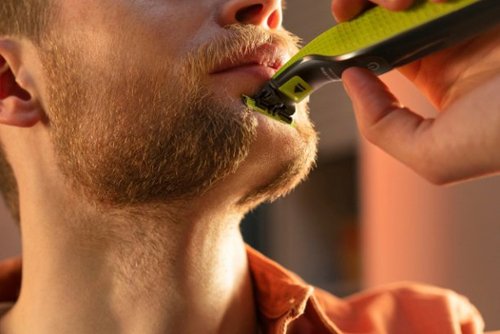 Philips Norelco OneBlade 360 Face - Hybrid Electric Trimmer and Shaver - Green GLOBAL SHIPPING