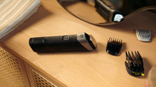 Philips Norelco Multigroom Series 5000 18 Piece Men's Grooming Kit - Silver BUY IN AUSTRALIA