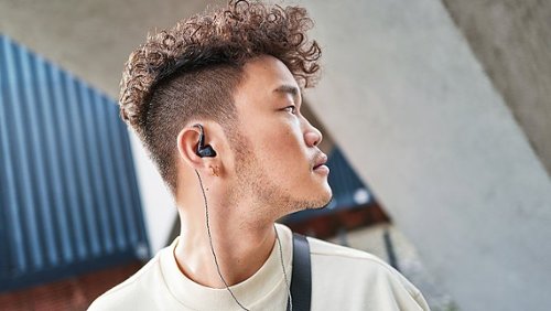 Sennheiser IE 200 In-Ear Audiophile Headphones - Black BUY IN MIDDLE EAST