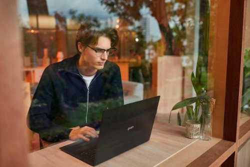 LG gram 17” Laptop WQXGA - Intel 13th Gen Core i7 with 16GB Memory - NVIDIA GeForce RTX 3050 - 1TB SSD - Black BUY IN HONG KONG