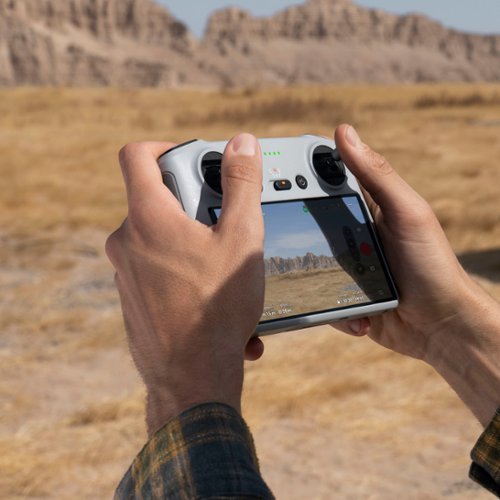 DJI - Geek Squad Certified Refurbished Mavic 3 Pro Drone and RC Remote Control with Built-in Screen - Gray-Alt_View_Standard_21 