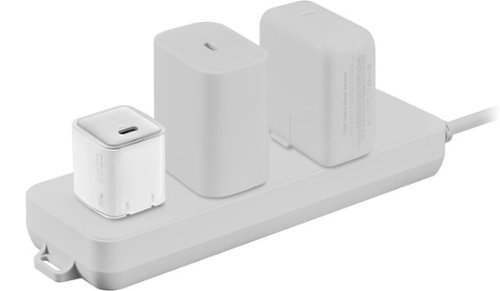 Insignia™ 30W USB-C Compact Wall Charger Bundle with 6’ USB-C to C cable for Smartphones, Tablets and More - White BUY IN SAUDI ARABIA