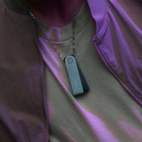 Ledger Nano X Crypto Hardware Wallet - Bluetooth - Pastel Green BUY IN EUROPE