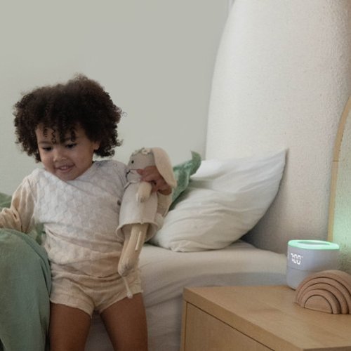 Fridababy 3-in-1 Sound Machine with When-To-Wake Clock and Nightlight - White HOW TO BUY