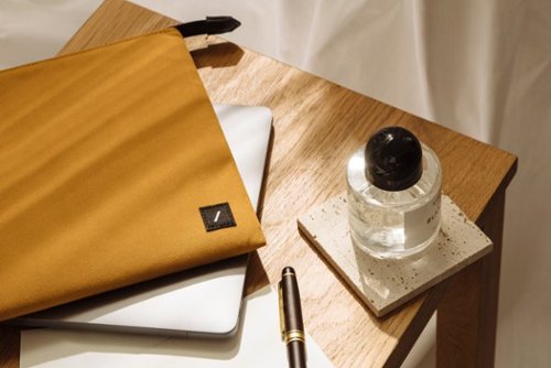 Native Union Stow Lite Sleeve for 13 Macbook - Tan GLOBAL SHIPPING