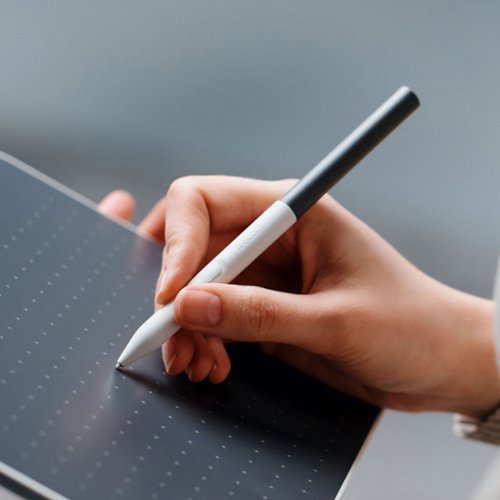 Wacom Standard Pen for 2023 Edition Wacom One displays and tablets - White/Gray GLOBAL SHIPPING