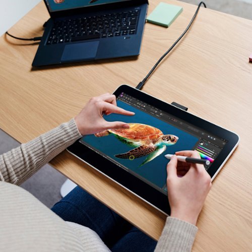 Wacom One 13 Touch (2023 version) - 13.3 Pen & Touch Display Drawing Tablet - White WORLDWIDE DELIVERY