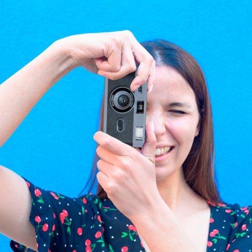 Bower Camera for 35mm Film, Reusable, Focus Free, Lightweight - Black WORLDWIDE DELIVERY