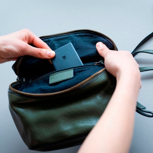 Pebblebee Card, Universal Rechargeable Item Tracker, works with Android Find My Device or Apple Find My - Black SHOP ONLINE