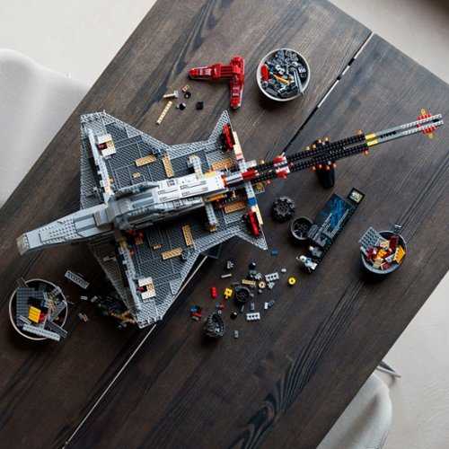 LEGO Star Wars Venator-Class Republic Attack Cruiser Building Set 75367 - Multi GLOBAL SHIPPING