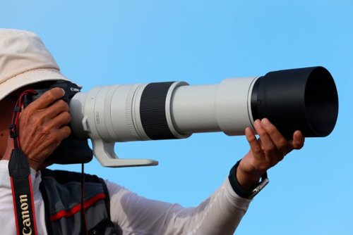 Canon RF200-800mm F6.3-9 IS USM Telephoto Zoom Lens for EOS R-Series Cameras - White BUY IN AUSTRALIA