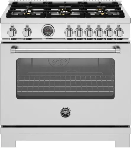 Front. Bertazzoni - 36" Master Series range - Dual Fuel self clean oven - 6 brass burners - Stainless Steel.