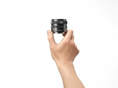 Sigma 17mm f/4 DG DN Contemporary Ultra Wide Lens for Sony-E Cameras