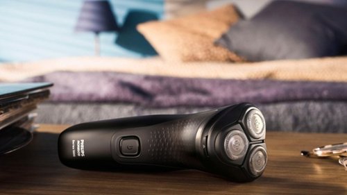 Philips Norelco  Shaver 1100 - Deep Black GLOBAL SHIPPING