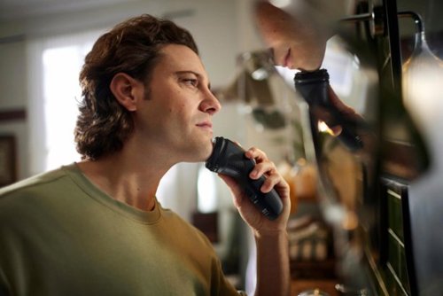 Philips Norelco Shaver 2400, Cordless Electric Shaver with Pop-Up Trimmer - Deep Black WHERE TO BUY