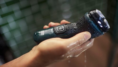 Philips Norelco Series 2600 Rechargeable Wet/Dry Electric Shaver - Forest Green WORLDWIDE DELIVERY