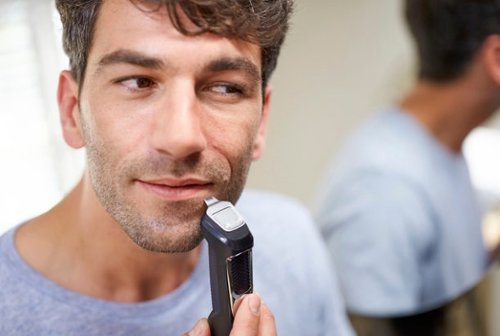 Philips Norelco Multi Groomer Series 3000 - Black GLOBAL SHIPPING