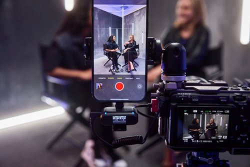 Saramonic Blink 500 B2+ 2-Person Wireless Mic System w/ Device Mount Receiver 3.5mm, USB-C & Lightning Outs BUY ONLINE