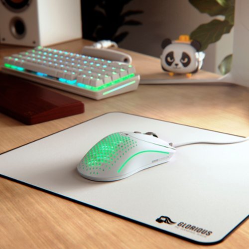 Glorious Stealth Edition Cloth Gaming Mouse Pad with Stitched Edges (Large) - White GLOBAL SHIPPING
