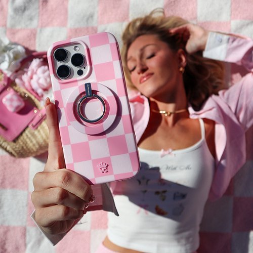 VELVET CAVIAR Checkered MagSafe iPhone 15 Pro Case - Pink SHOP ONLINE