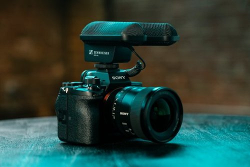 Sennheiser MKE 440 Compact Stereo Shotgun Microphone with 3.5mm Connector for Cameras WHERE TO BUY