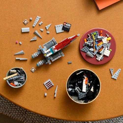 LEGO Star Wars Acclamator-Class Assault Ship Buildable Spaceship Toy Model 75404 SHOP ONLINE